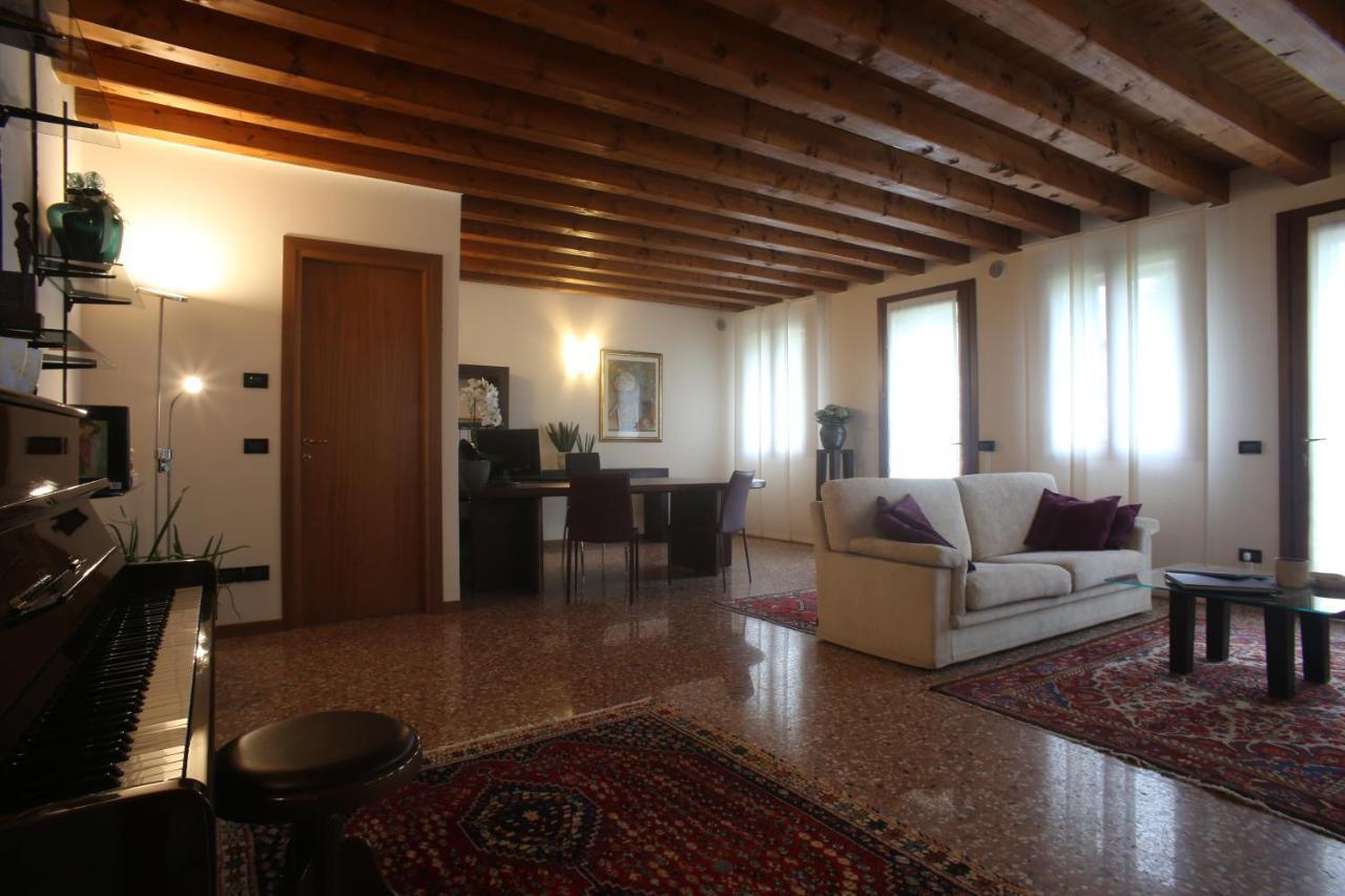 Villa Tiziano Residence Rosà Eksteriør billede